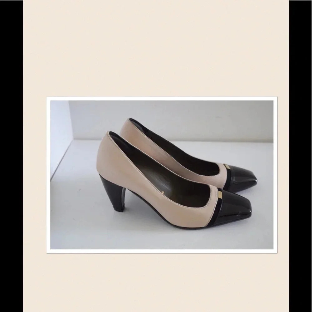 Bruno Magli pumps - Picture 2 of 7